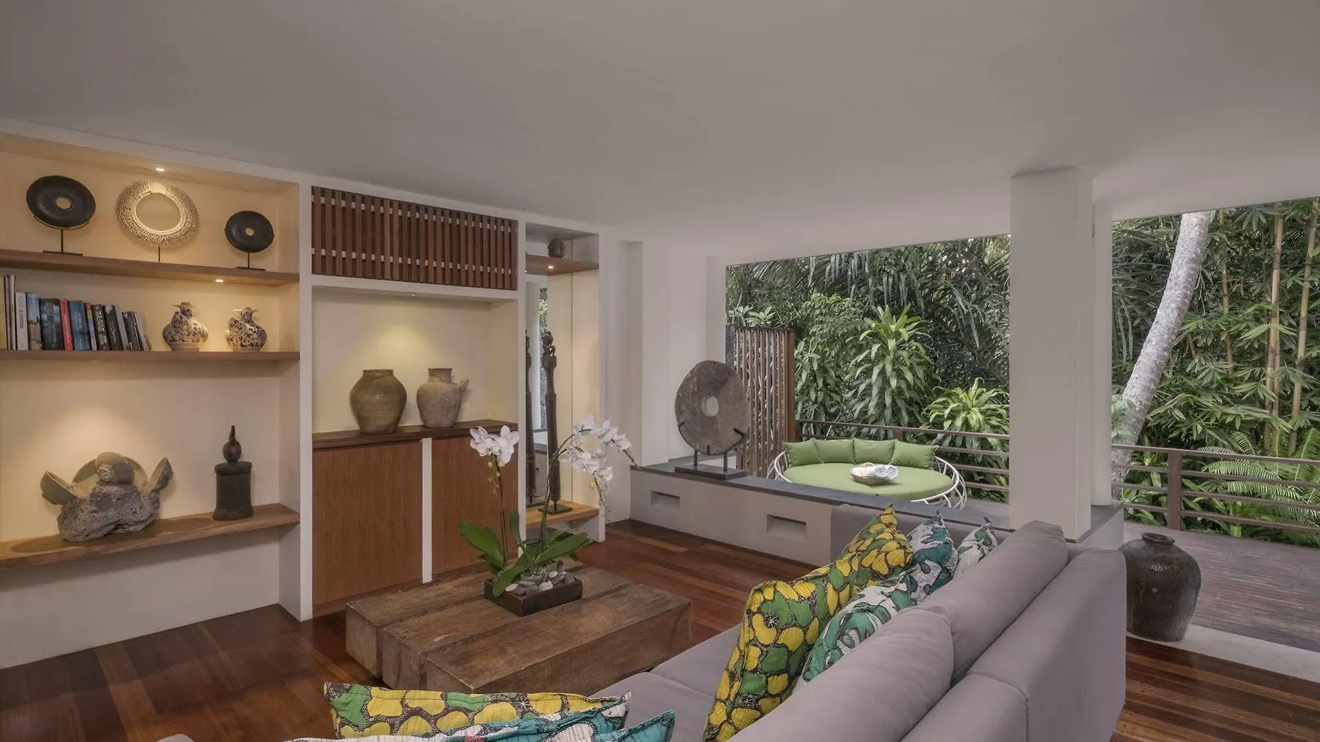 Suara Alam Villas And Spa Kuta  0*, Kuta (Bali)