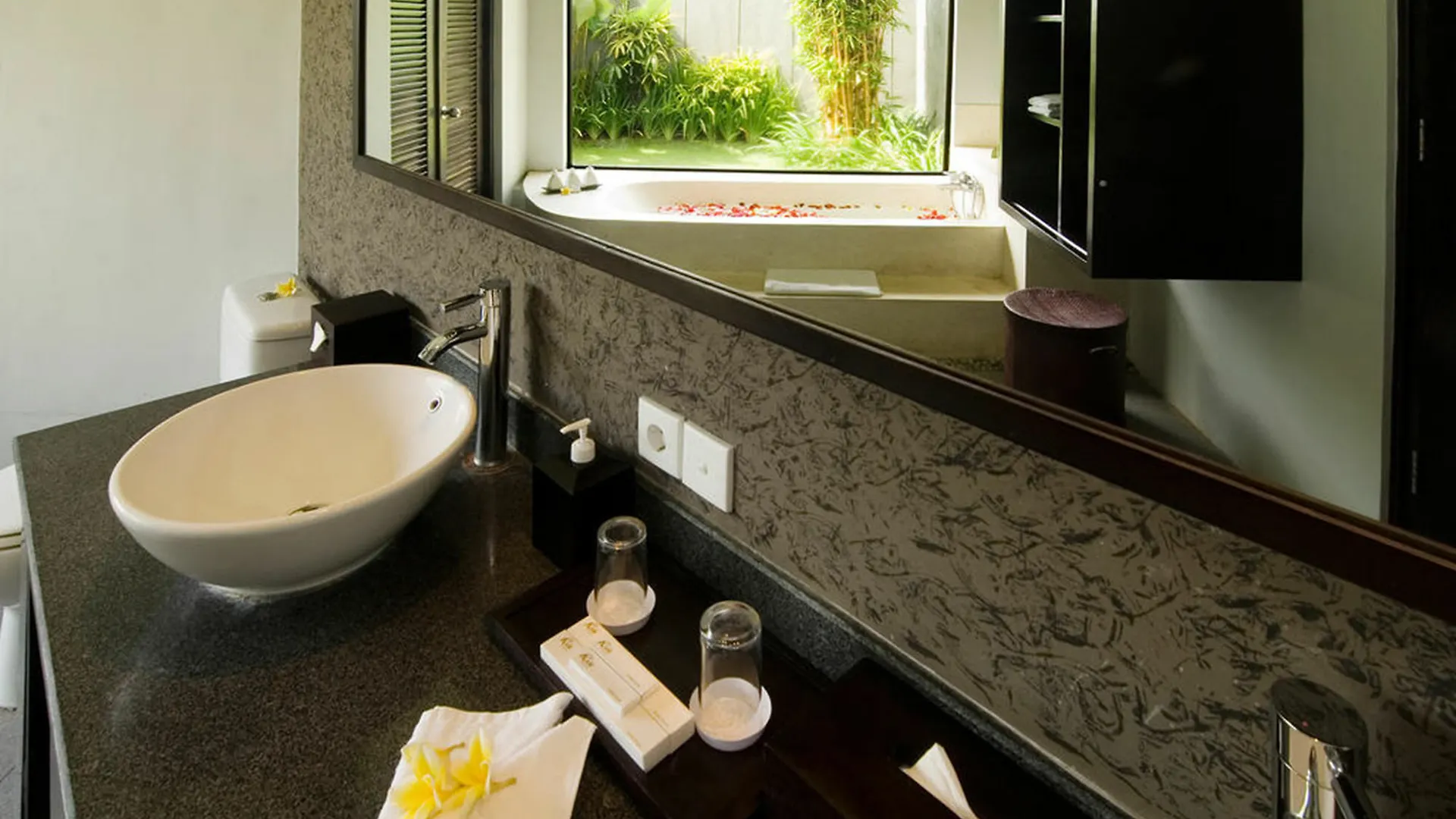Suara Alam Villas And Spa Kuta  0*, Kuta (Bali) Indonesia