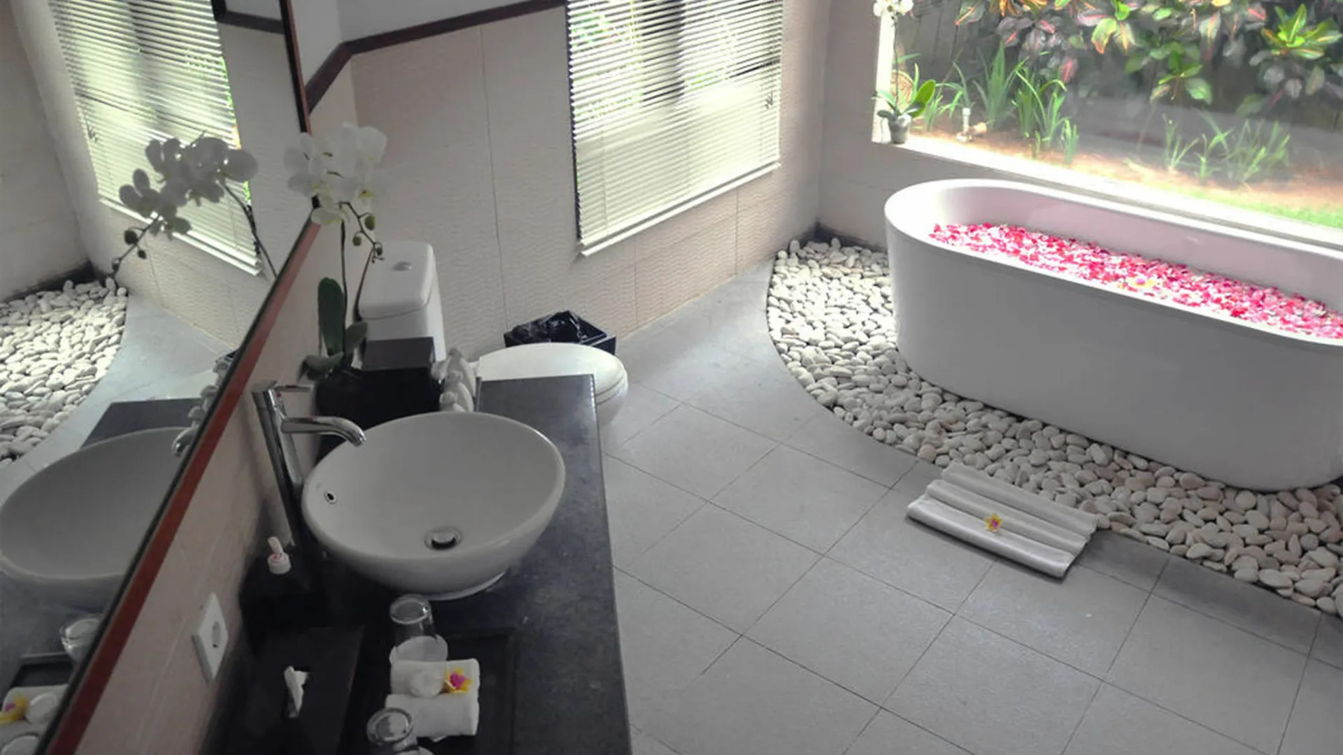 Suara Alam Villas And Spa Kuta  Indonesia